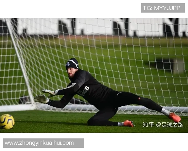 迈尼昂:从青涩小将到世界顶级门将的华丽蜕变之路 迈尼昂:从青涩小将到世界顶级门将的华丽蜕变之路