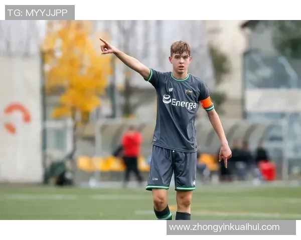 格雷茨卡在球队中的关键作用与未来发展潜力分析 格雷茨卡在球队中的关键作用与未来发展潜力分析