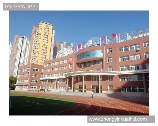 王汝恒的奋斗故事与人生哲学探讨：从平凡到卓越的成长之路