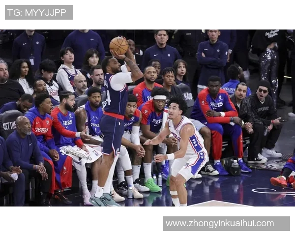 勇士与快船激战回顾2018年12月24日精彩对决全场回放分析 勇士与快船激战回顾2018年12月24日精彩对决全场回放分析