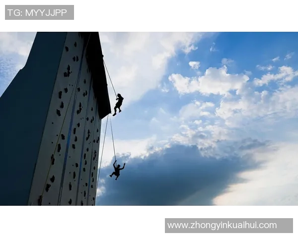 成都攀岩队的奋斗历程与极限运动会的荣耀之路