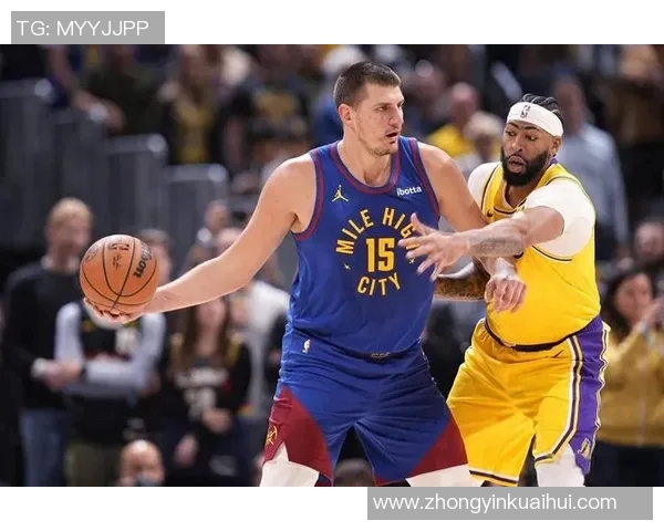 昂热与日尔曼激战正酣比分揭晓引发球迷热议 昂热与日尔曼激战正酣比分揭晓引发球迷热议