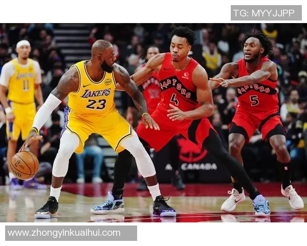 湖人对阵国王季前赛精彩回顾全场录像分析与亮点集锦 湖人对阵国王季前赛精彩回顾全场录像分析与亮点集锦