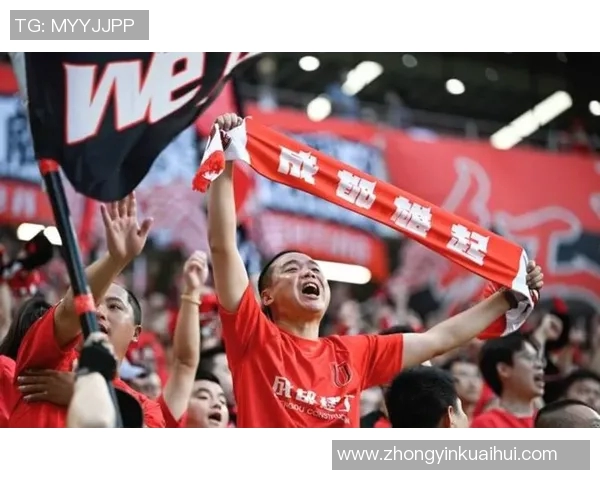 蔚山现代与浦和红砖激战在即谁能在亚冠赛场上笑到最后