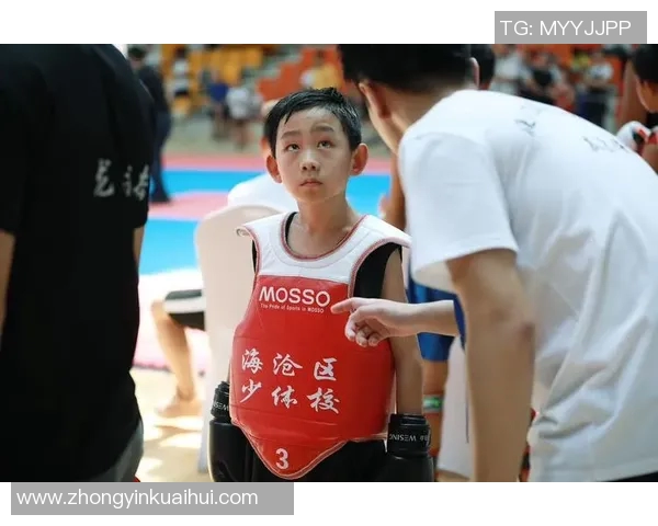 陈军专访：从乒乓球新星到传奇教练的心路历程回顾